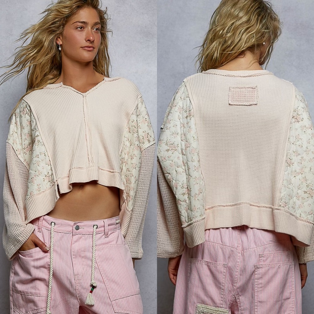 NEW POL Blush Pink Thermal Quilted Cropped V Neck Top Floral Patchwork Large